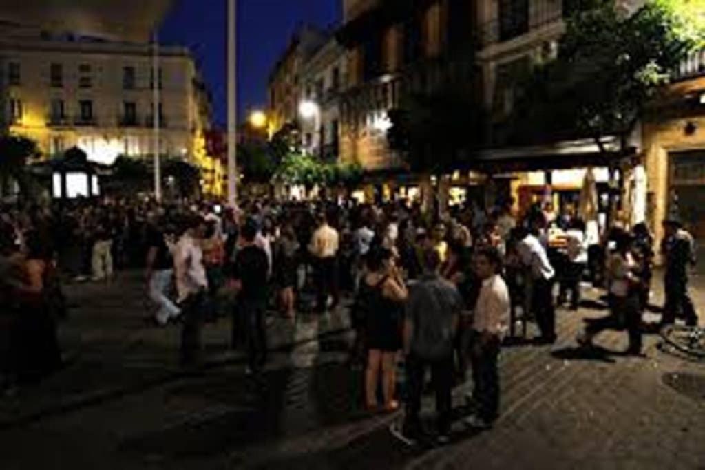 Cheap & Chic In The Center Of Sevilla Ngoại thất bức ảnh